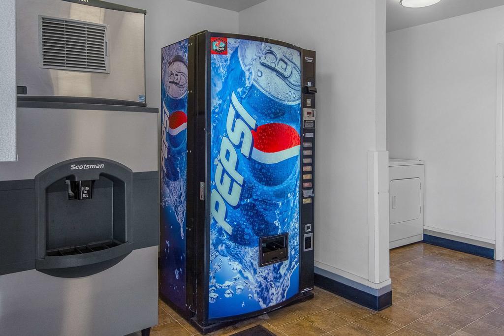 Motel 6-Madras, Or מראה חיצוני תמונה