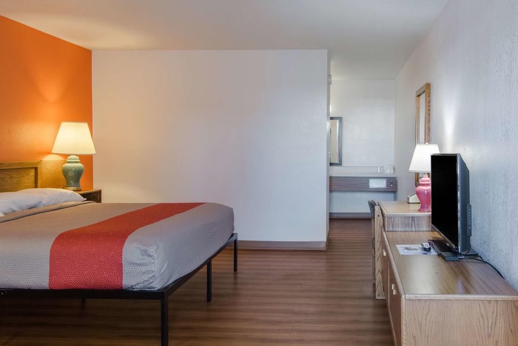 Motel 6-Madras, Or מראה חיצוני תמונה